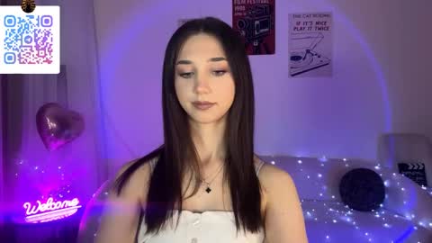 Lina online show from 05/24/26, 10:37