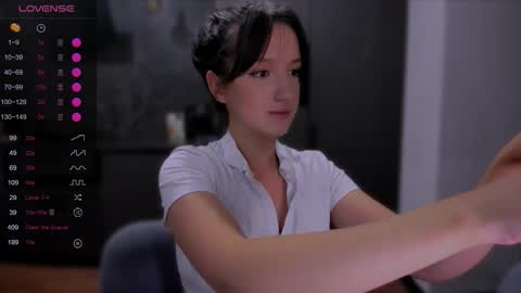 Snapshot of lililaluna chatting on 11/13/25, 03:55 ... online show from 11/13/25, 03:55