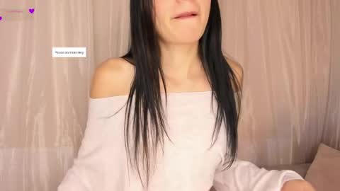 Snapshot of lilily_lv chatting on 06/02/26, 02:08 Lilly online show from 06/02/26, 02:08