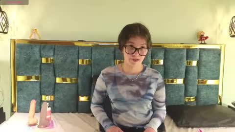 lilimini online show from 02/25/25, 01:30