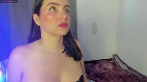 Snapshot of lilirouse chatting on 05/31/26, 12:12 lilirouse online show from 05/31/26, 12:12