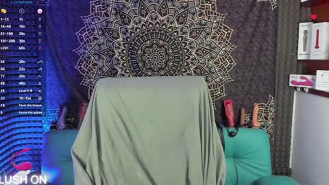 lilit_616_ online show from 01/21/25, 01:39