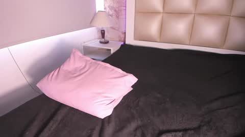 Lilit online show from 01/22/25, 07:03