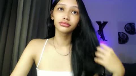 Chloe online show from 05/22/26, 09:04