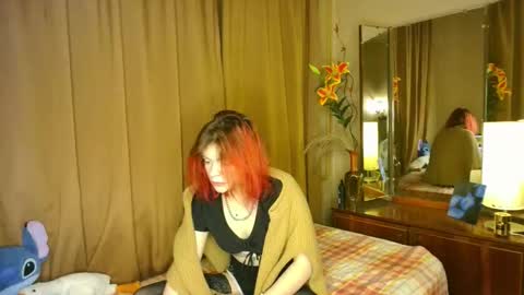 Snapshot of lilitdays chatting on 10/03/25, 07:33 LilitDays online show from 10/03/25, 07:33