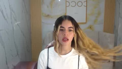 Lilith  online show from 10/01/25, 08:48