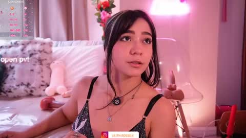 Snapshot of lilith__rosse chatting on 05/29/26, 04:16 Lilith Rosse online show from 05/29/26, 04:16