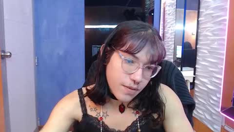 Snapshot of lilith_ayanami chatting on 02/06/26, 01:14 lilith online show from 02/06/26, 01:14