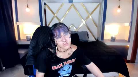 lilith  online show from 03/25/26, 11:49