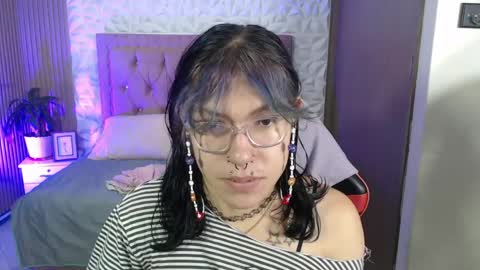 lilith  online show from 03/27/26, 01:00