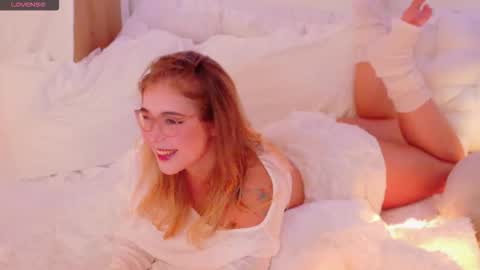 Lilith Bonheur online show from 12/01/25, 12:43