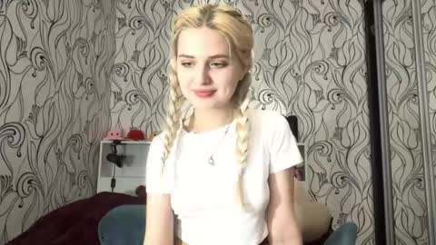 Lilly online show from 04/16/26, 01:12