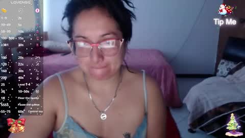 Snapshot of lilith_camp chatting on 12/03/24, 12:16 Laura lopez online show from 12/03/24, 12:16