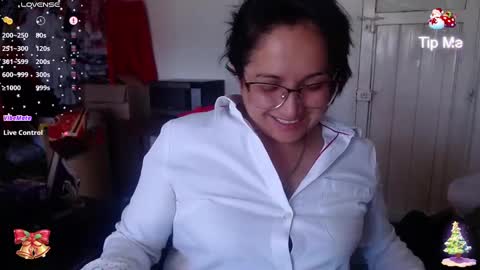 Snapshot of lilith_camp chatting on 12/11/24, 02:33 Laura lopez online show from 12/11/24, 02:33
