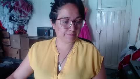 Snapshot of lilith_camp chatting on 12/14/24, 05:58 Laura lopez online show from 12/14/24, 05:58