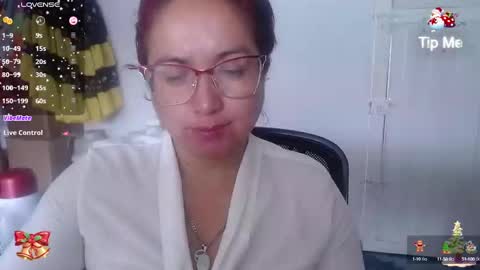 Snapshot of lilith_camp chatting on 01/13/25, 01:39 Laura lopez online show from 01/13/25, 01:39