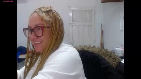 Snapshot of lilith_camp chatting on 02/12/26, 04:46 Laura lopez online show from 02/12/26, 04:46