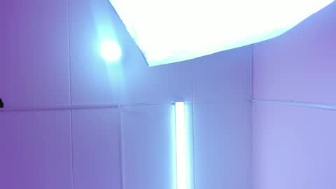 lilith cooper20 online show from 12/12/24, 10:09