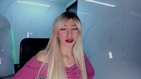 lilith cooper20 online show from 09/27/25, 07:41