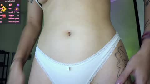 Snapshot of lilith_cruzz chatting on 01/08/25, 11:09 Lilith online show from 01/08/25, 11:09