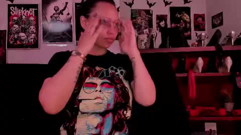 Snapshot of lilith_deveraux_ chatting on 06/22/26, 04:59 MISTRESS LILITH online show from 06/22/26, 04:59