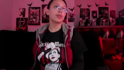 Snapshot of lilith_deveraux_ chatting on 07/04/26, 04:35 MISTRESS LILITH online show from 07/04/26, 04:35