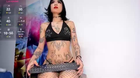 lilith_dior online show from 07/15/26, 11:10