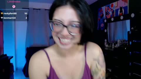 Snapshot of lilith_lennox chatting on 05/22/26, 12:18 lilith online show from 05/22/26, 12:18