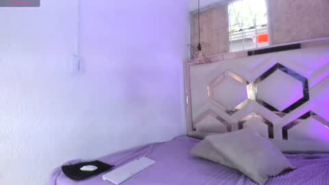 Snapshot of lilith_libelula chatting on 06/29/26, 12:05 lilith_libelula online show from 06/29/26, 12:05
