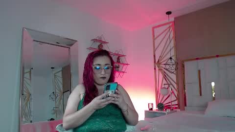 Snapshot of lilith_noirf chatting on 03/01/25, 04:58 LILITH online show from 03/01/25, 04:58