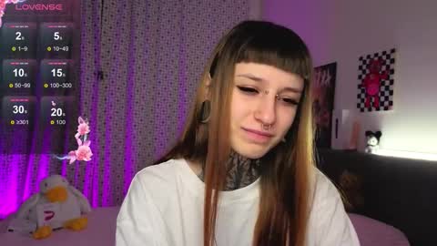 lilith_poison online show from 10/25/25, 06:13