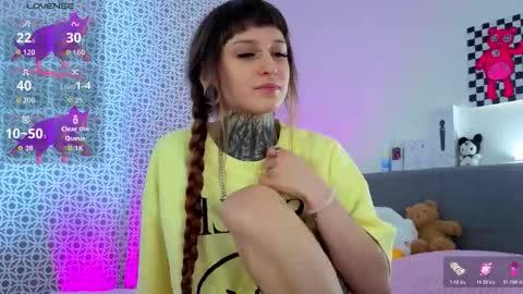 lilith_poison online show from 02/22/26, 06:46