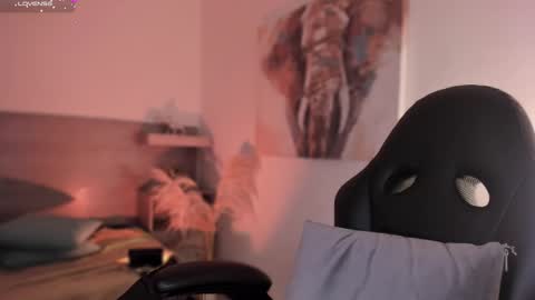 lilith_sage_ online show from 02/28/25, 11:47