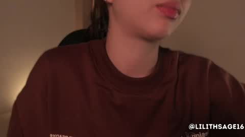 lilith_sage_ online show from 10/09/25, 11:52