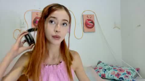 Snapshot of lilith_skinny1 chatting on 06/18/26, 11:09 Lilith online show from 06/18/26, 11:09