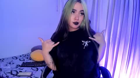 Lilith online show from 12/21/25, 04:19