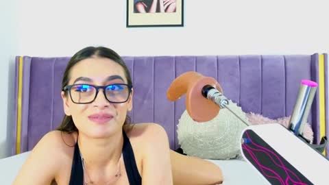 Lily online show from 01/14/25, 04:50