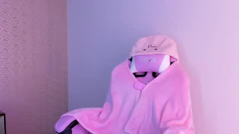 Lilith online show from 02/04/25, 08:28