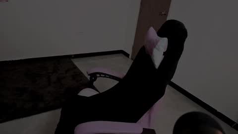 Lilith online show from 11/23/25, 01:11