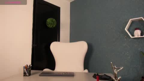 swetty lilith  online show from 02/11/25, 09:56