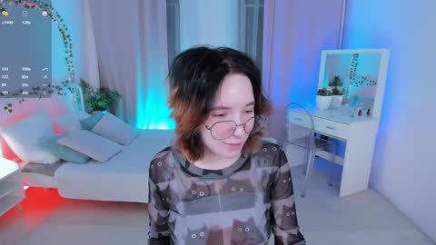 Snapshot of lilithlunna chatting on 01/22/25, 04:44 Lilith online show from 01/22/25, 04:44