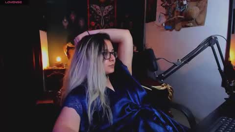 lilithmystic01 online show from 02/21/25, 06:26