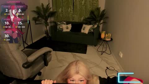 LilithNelson online show from 11/25/25, 08:53