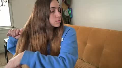 L online show from 12/18/25, 06:36