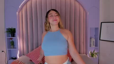 lilithsmith__ online show from 11/27/25, 11:45