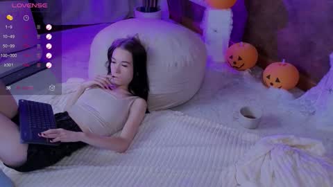 lilithstrangfor online show from 10/31/25, 02:01