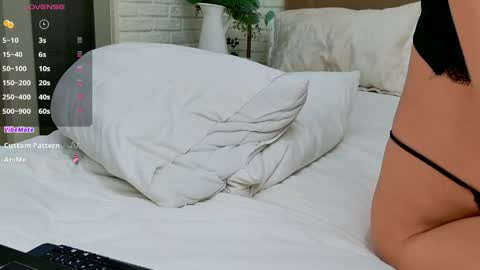 Emeli online show from 04/19/26, 06:10