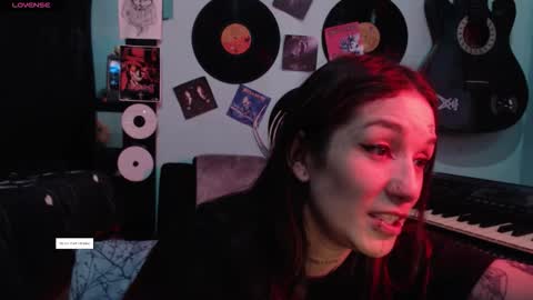 Snapshot of lilithword chatting on 10/01/25, 07:42 Call me Lilith online show from 10/01/25, 07:42