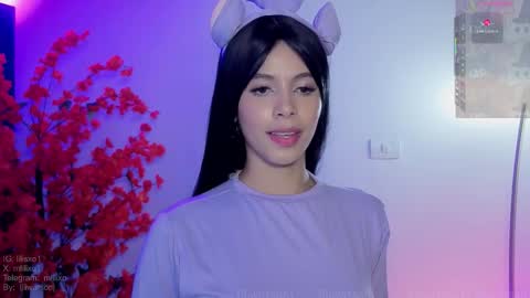 Snapshot of liliwatsonj chatting on 10/20/25, 03:29 3 Ig Lilisxo1 online show from 10/20/25, 03:29