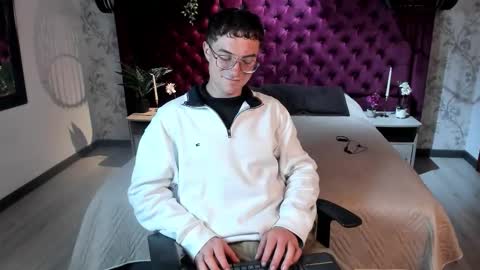 Lil James online show from 03/19/26, 08:24